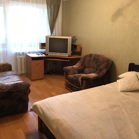 Beautiful Apartment On Korolenka 31 Vinnytsia Exterior photo