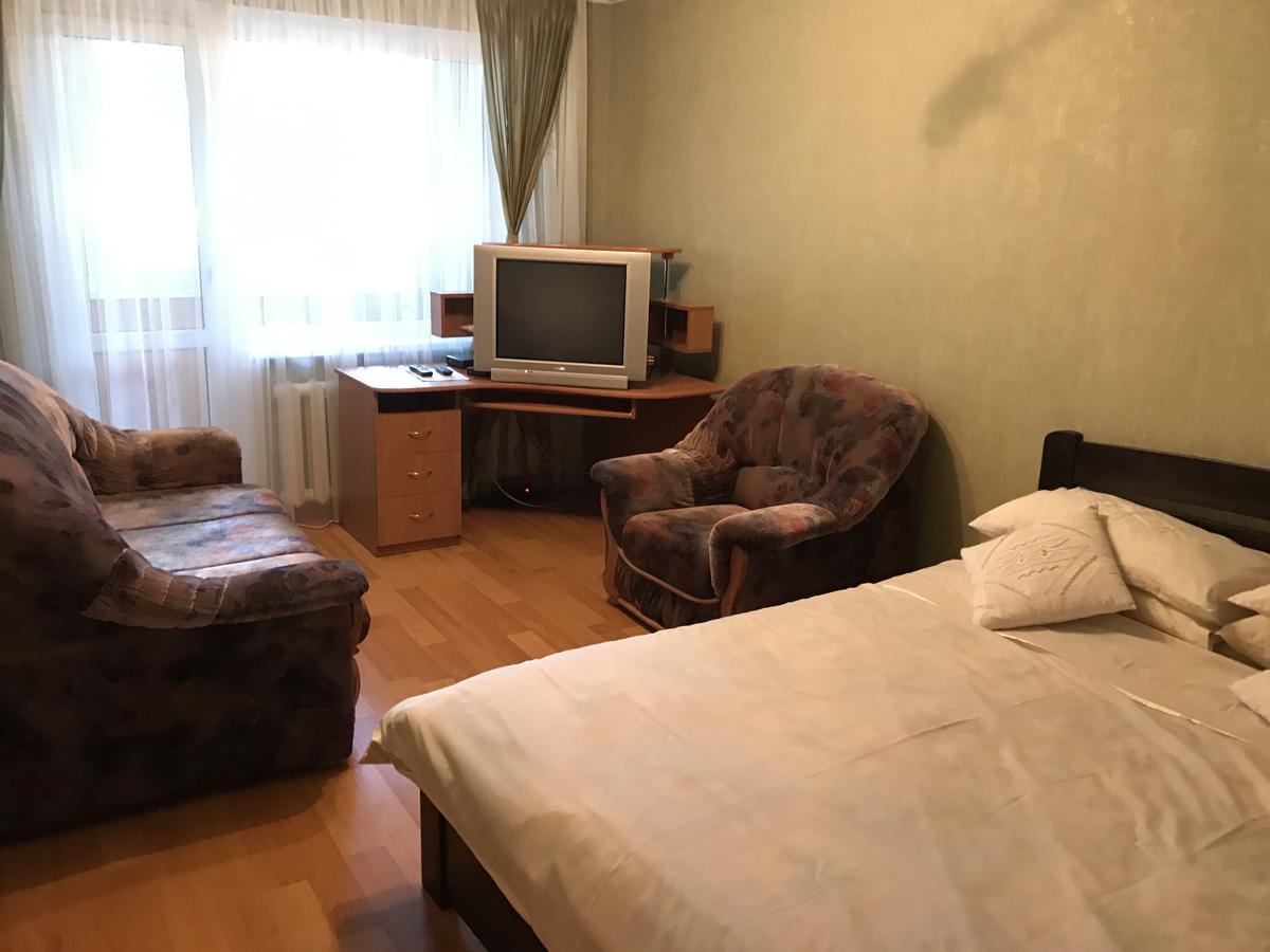 Beautiful Apartment On Korolenka 31 Vinnytsia Exterior photo